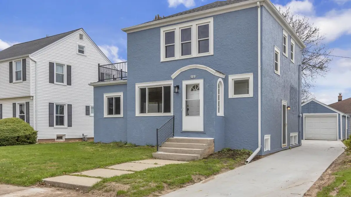 2121 Cleveland AVENUE, Sheboygan, WI 53081 - #1