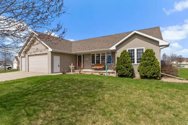 1842 Turquoise TRAIL, Green Bay, WI 54311
