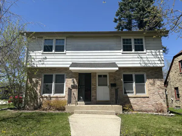 4956 Midland DRIVE #4958, Greenfield, WI 53219