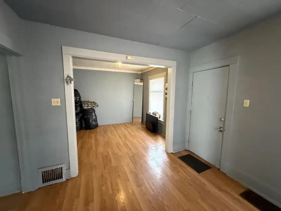 4003 Hampton AVENUE, Milwaukee, WI 53209 - #3