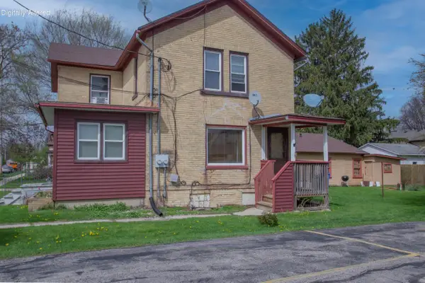 109 9th STREET, Watertown, WI 53094