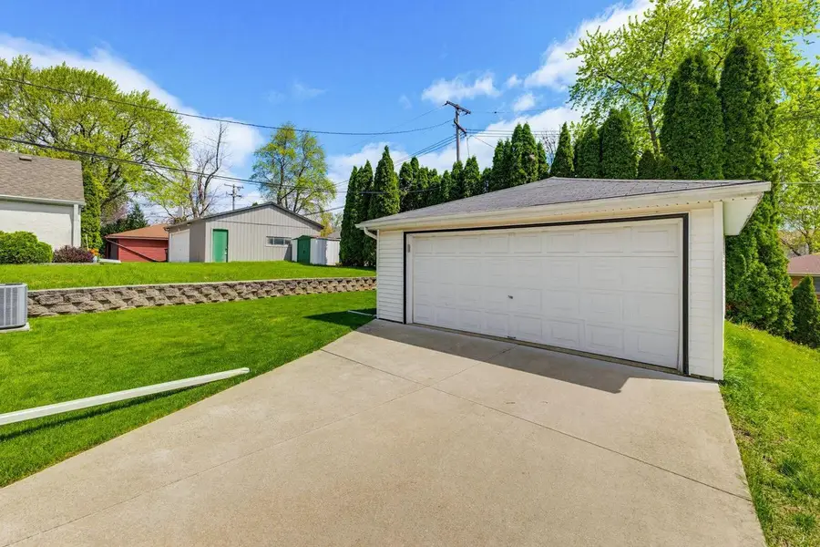 2032 114th STREET, Wauwatosa, WI 53226 - #2