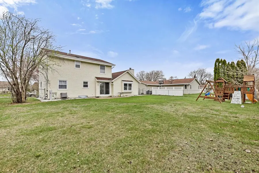 6022 31st STREET, Greenfield, WI 53221 - #3