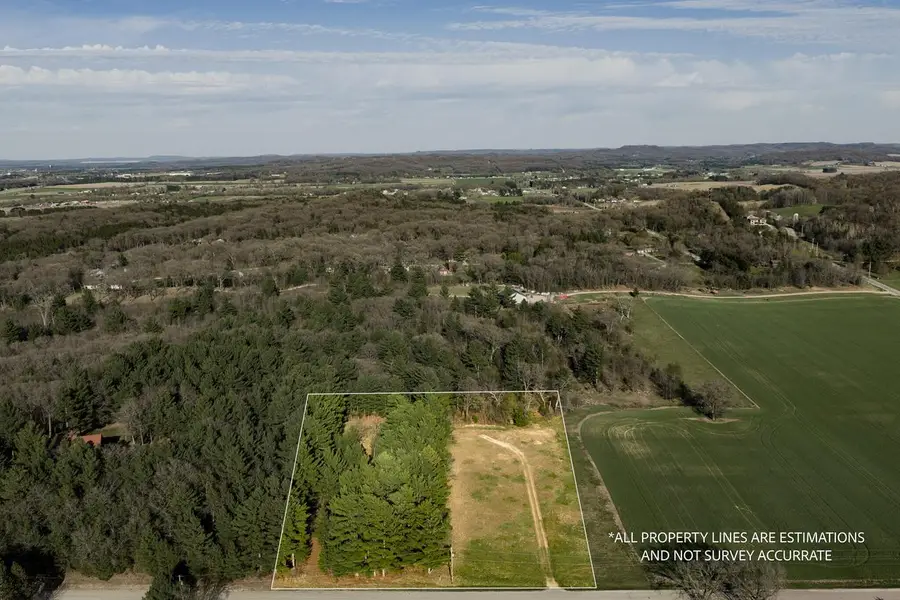 18766 ICEMAN RD, Sparta, WI 54656 - #2