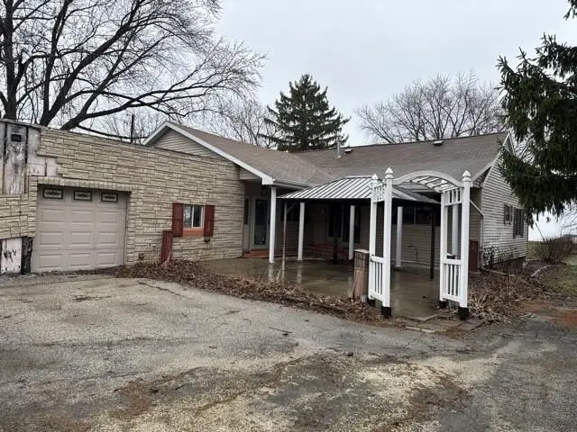 N8909 Lakeshore DRIVE, Van Dyne, WI 54979 - #1