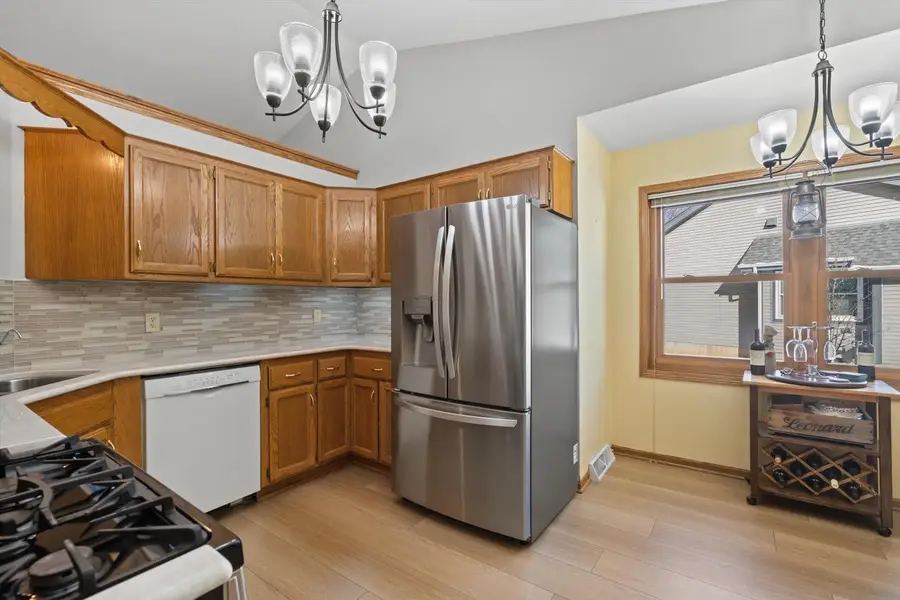 W159N11449 Red Oak CIRCLE, Germantown, WI 53022 - #3
