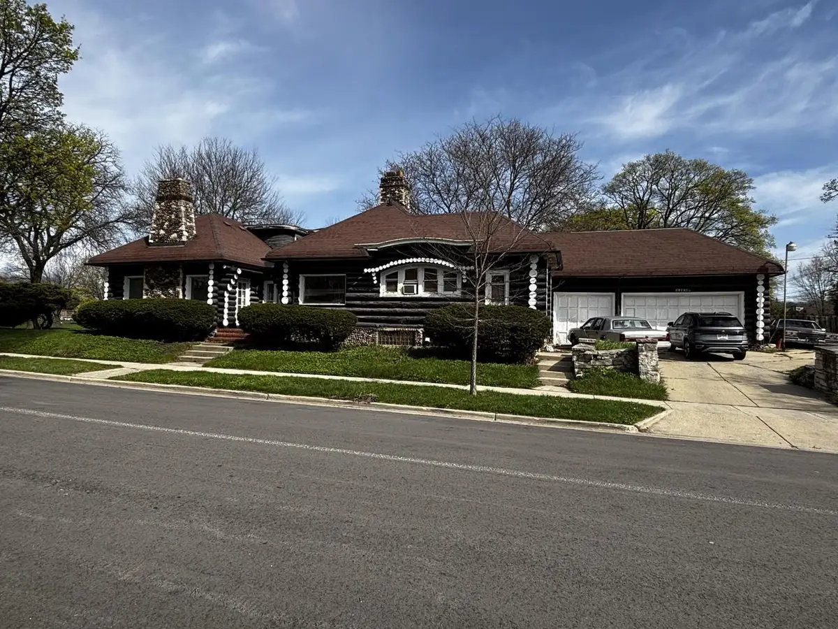 2602 Sherman BOULEVARD, Milwaukee, WI 53210 - #1