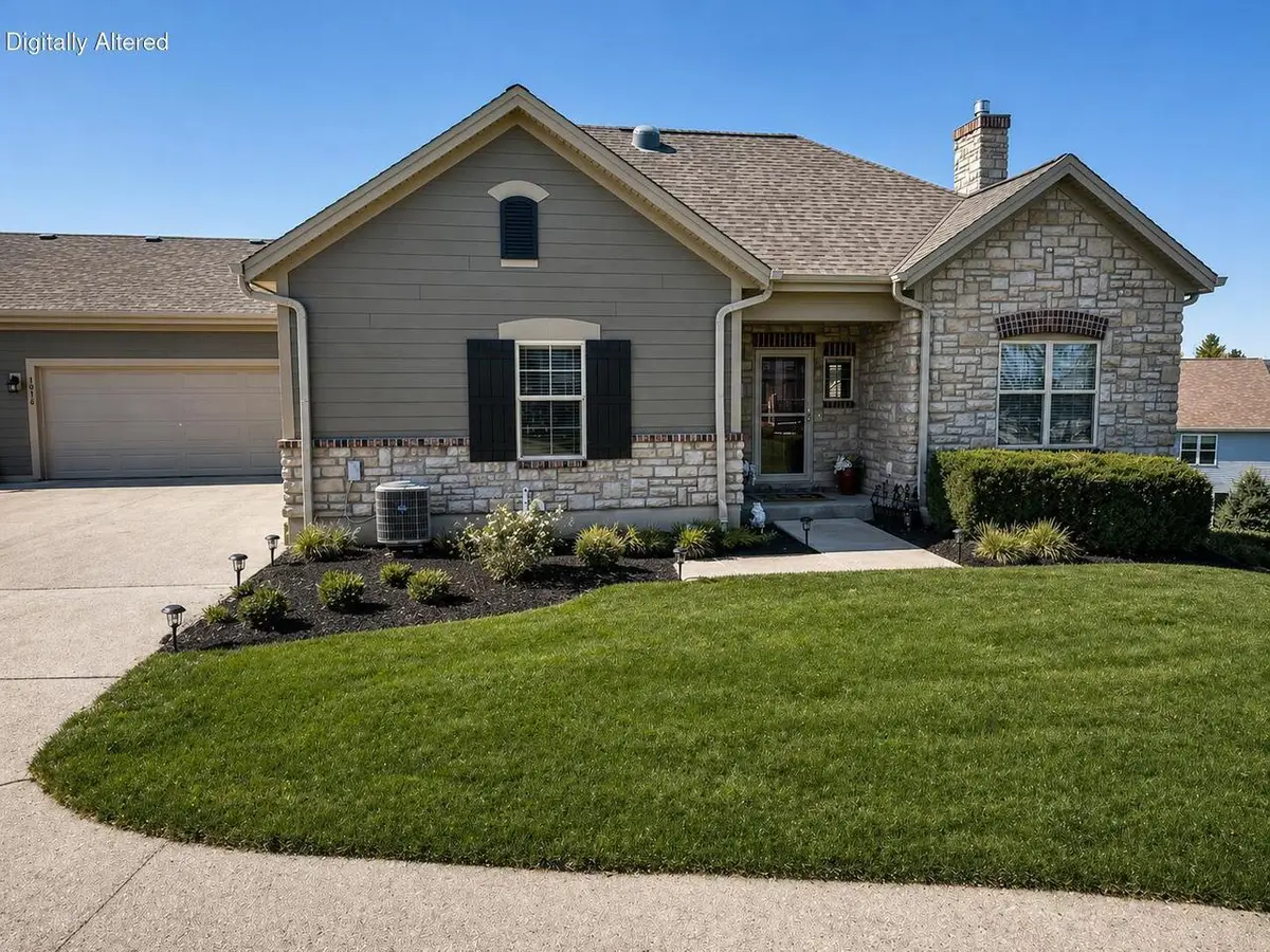 1016 Ann Marie WAY, Oconomowoc, WI 53066 - #1