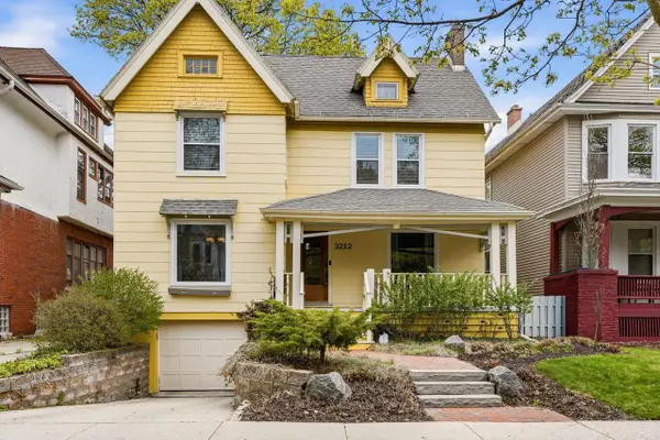 3212 Marietta AVENUE, Milwaukee, WI 53211