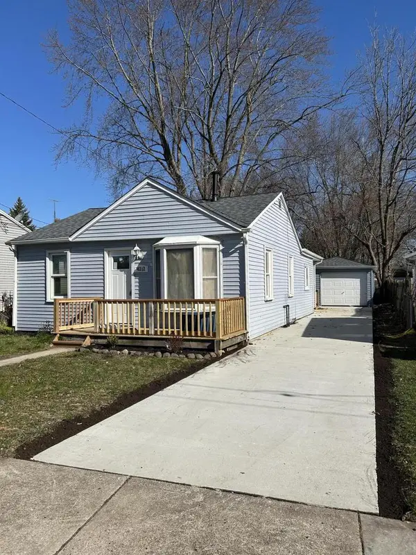 4212 Republic AVENUE, Racine, WI 53406