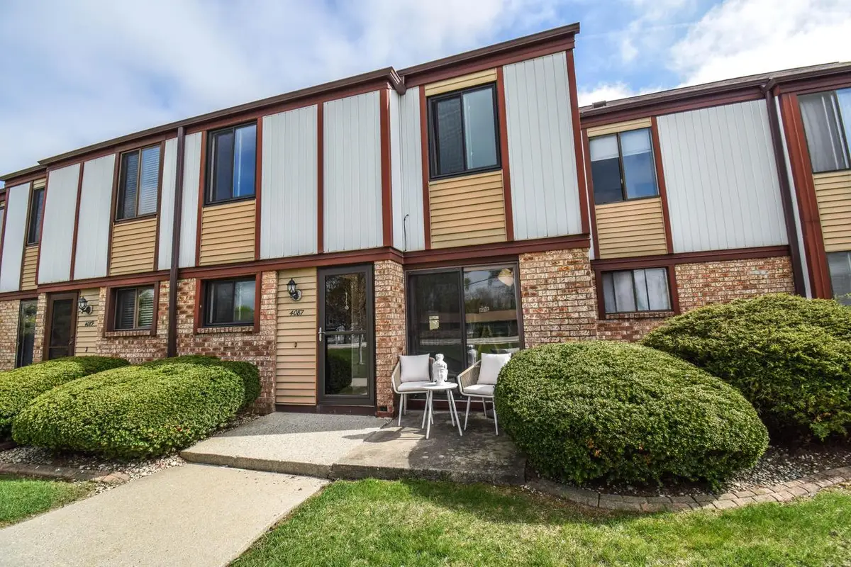 4087 College AVENUE, Milwaukee, WI 53221 - #1