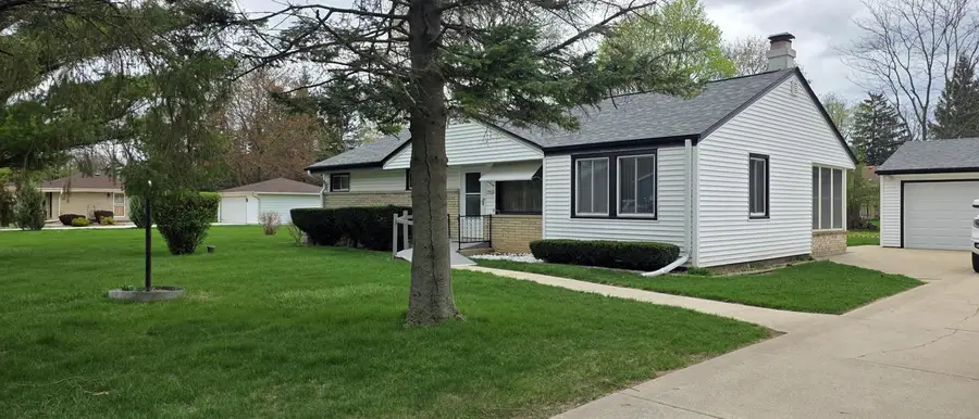 5741 40th STREET, Greenfield, WI 53221 - #3