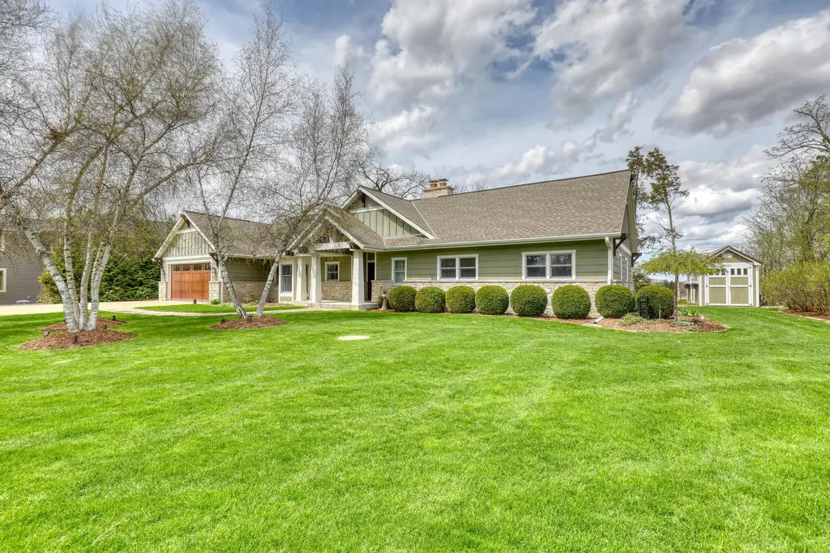 W323N6775 Wildwood Point ROAD, Hartland, WI 53029 - #1