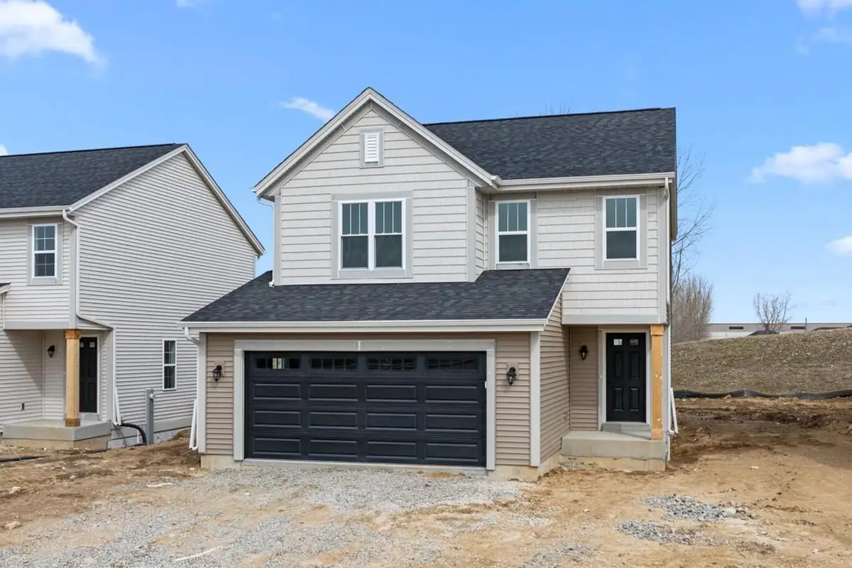 615 Belmont DRIVE, Watertown, WI 53094 - #1