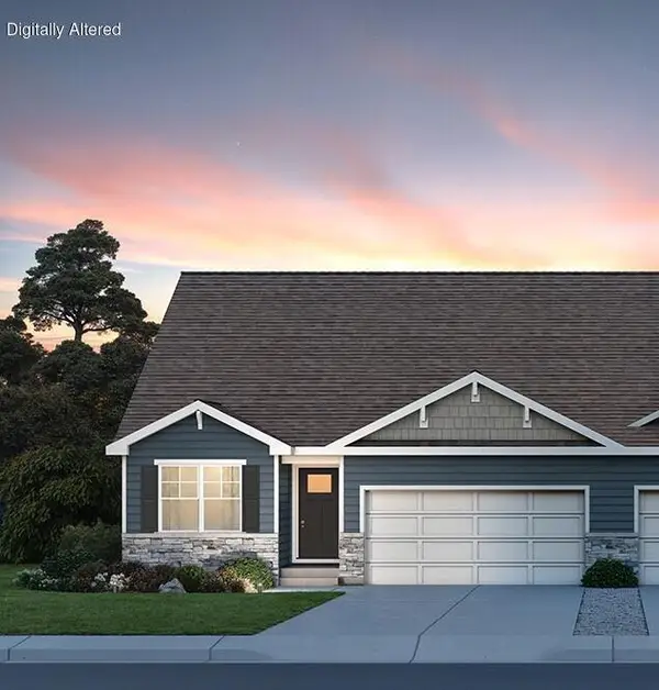 810A Concord CIRCLE, Burlington, WI 53105