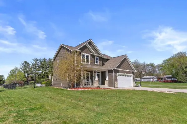 320 Hunt AVENUE, Twin Lakes, WI 53181