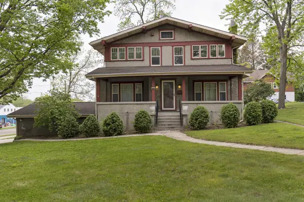 916 Whitewater AVENUE, Fort Atkinson, WI 53538