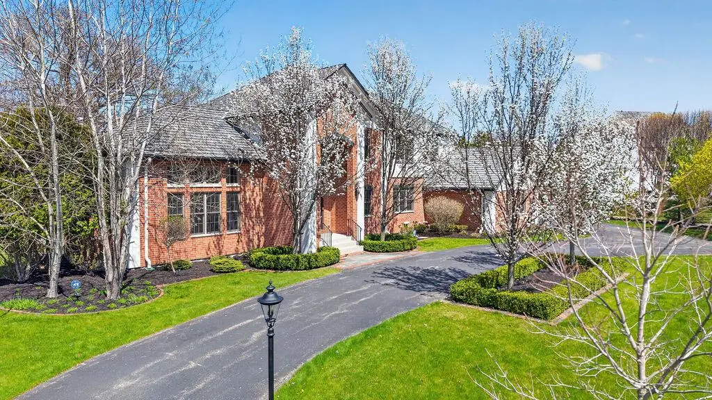 10685 Wood Crest DRIVE, Mequon, WI 53092 - #1