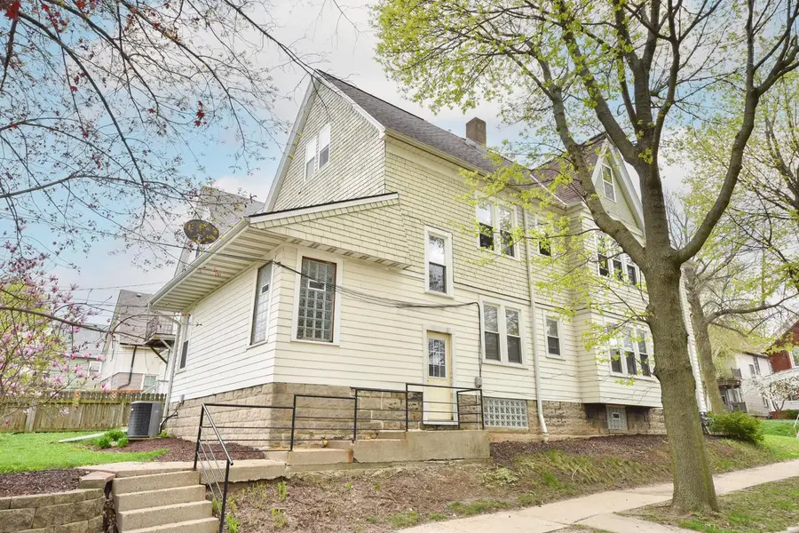2800 Logan AVENUE #2802, Milwaukee, WI 53207 - #3