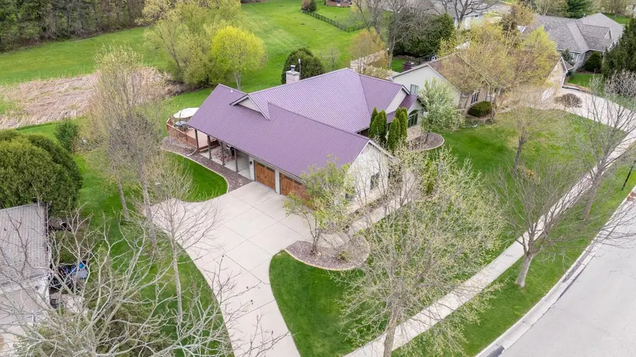 135 Pinnacle DRIVE, Lake Mills, WI 53551 - #2