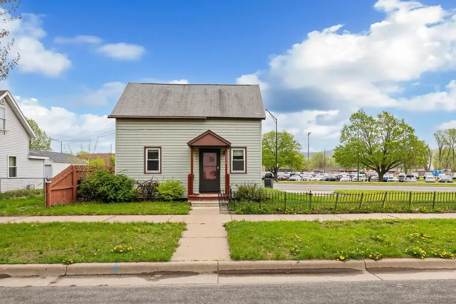 1432 Loomis STREET, La Crosse, WI 54603 - #2