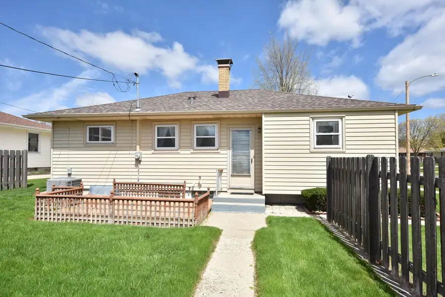 3877 Van Eimeren AVENUE, Cudahy, WI 53110 - #3