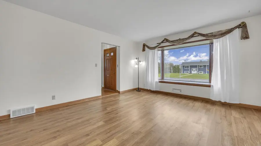20 National AVENUE, Fond Du Lac, WI 54935 - #2