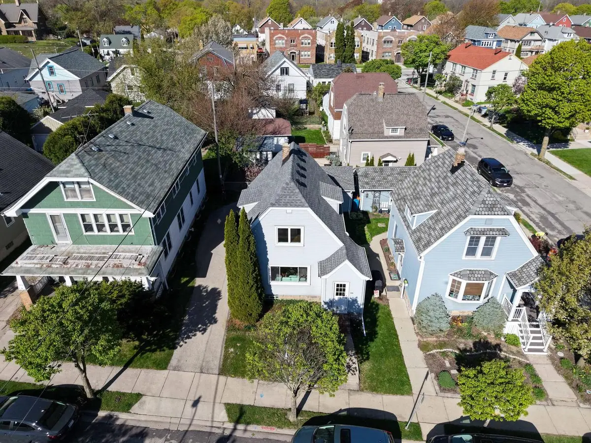 3265 Swain COURT, Milwaukee, WI 53207 - #1