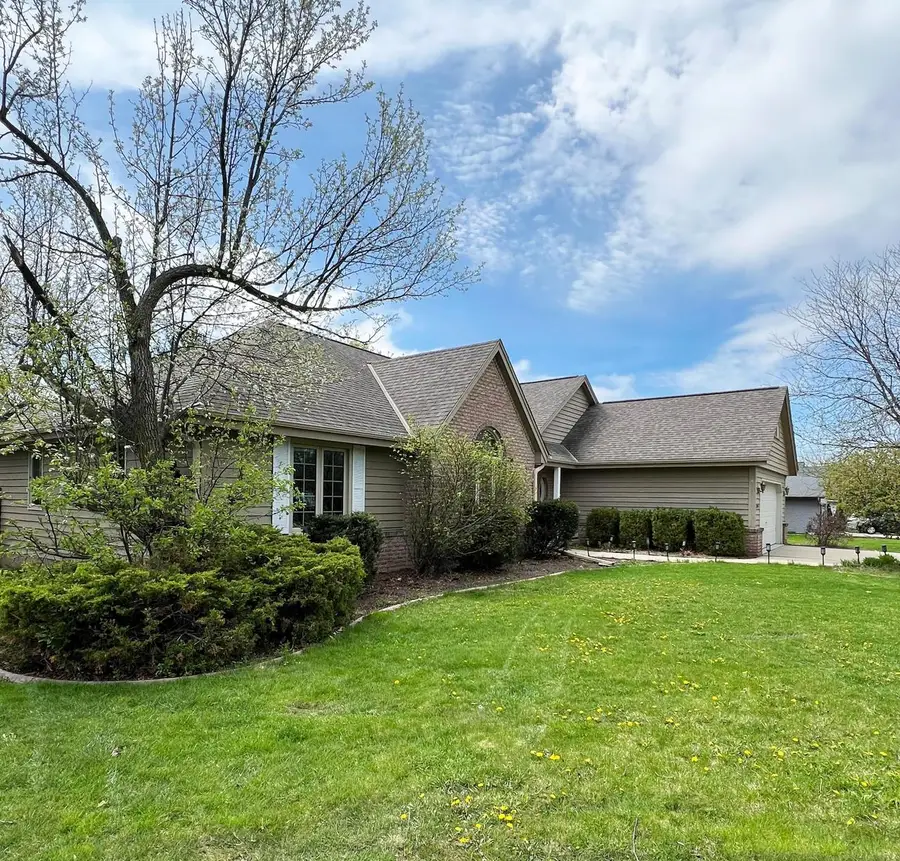 12445 North LANE, New Berlin, WI 53151 - #2