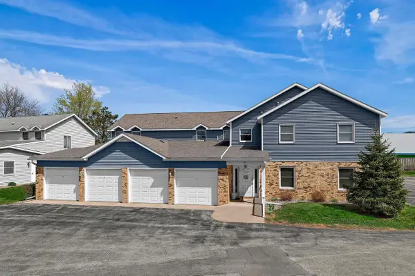 3544 EAST AVENUE S #D, La Crosse, WI 54601