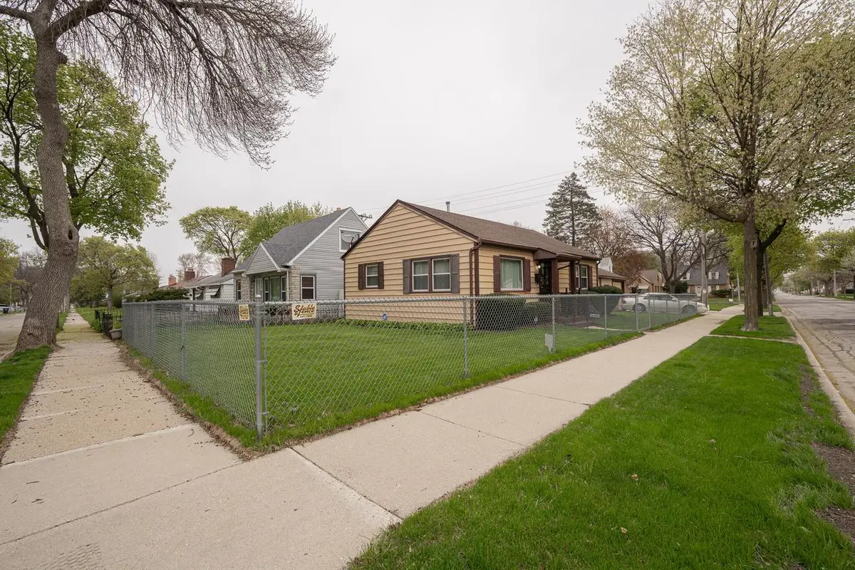 4222 Hope AVENUE, Milwaukee, WI 53216 - #1