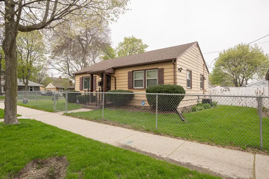 4222 Hope AVENUE, Milwaukee, WI 53216 - #2