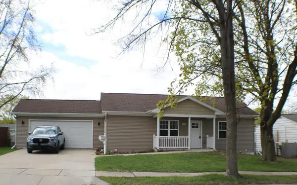 1860 Neal COURT, Green Bay, WI 54302