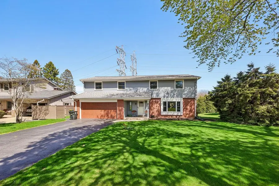 2750 Park DRIVE, Wauwatosa, WI 53222 - #2