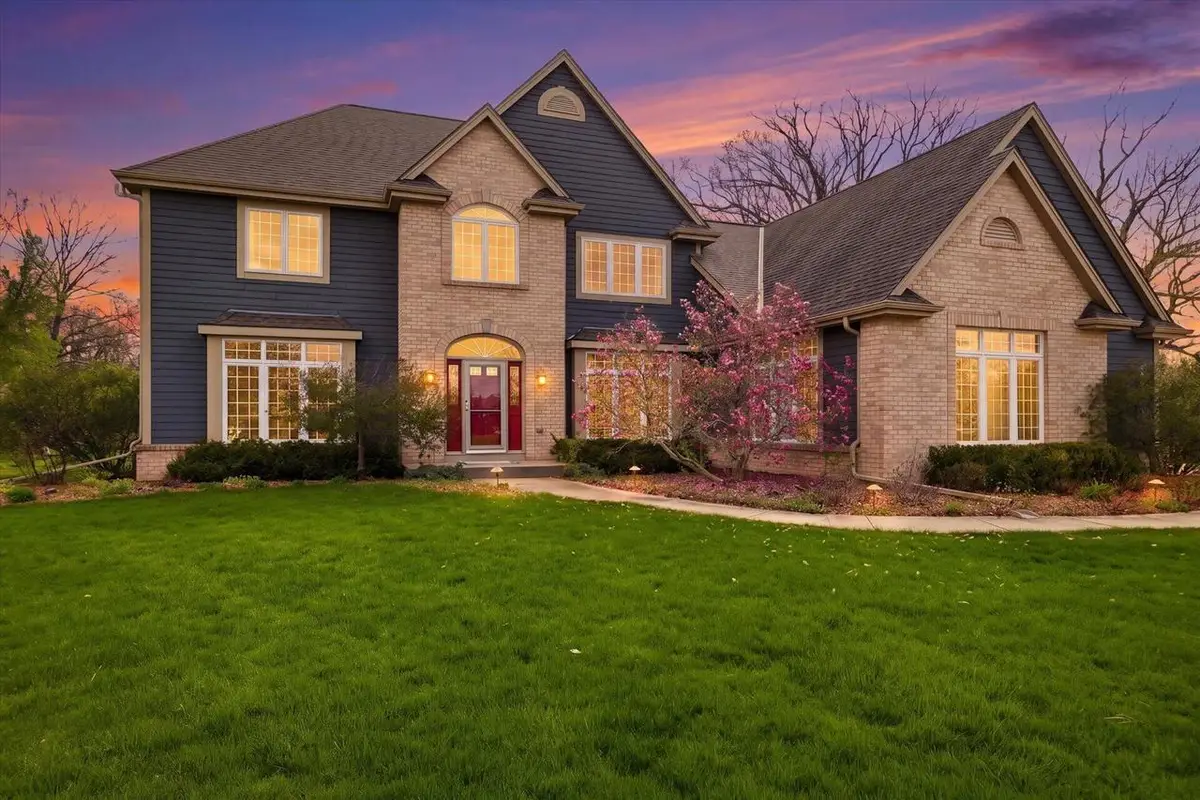 N65W12842 Crimson COURT, Menomonee Falls, WI 53051 - #1