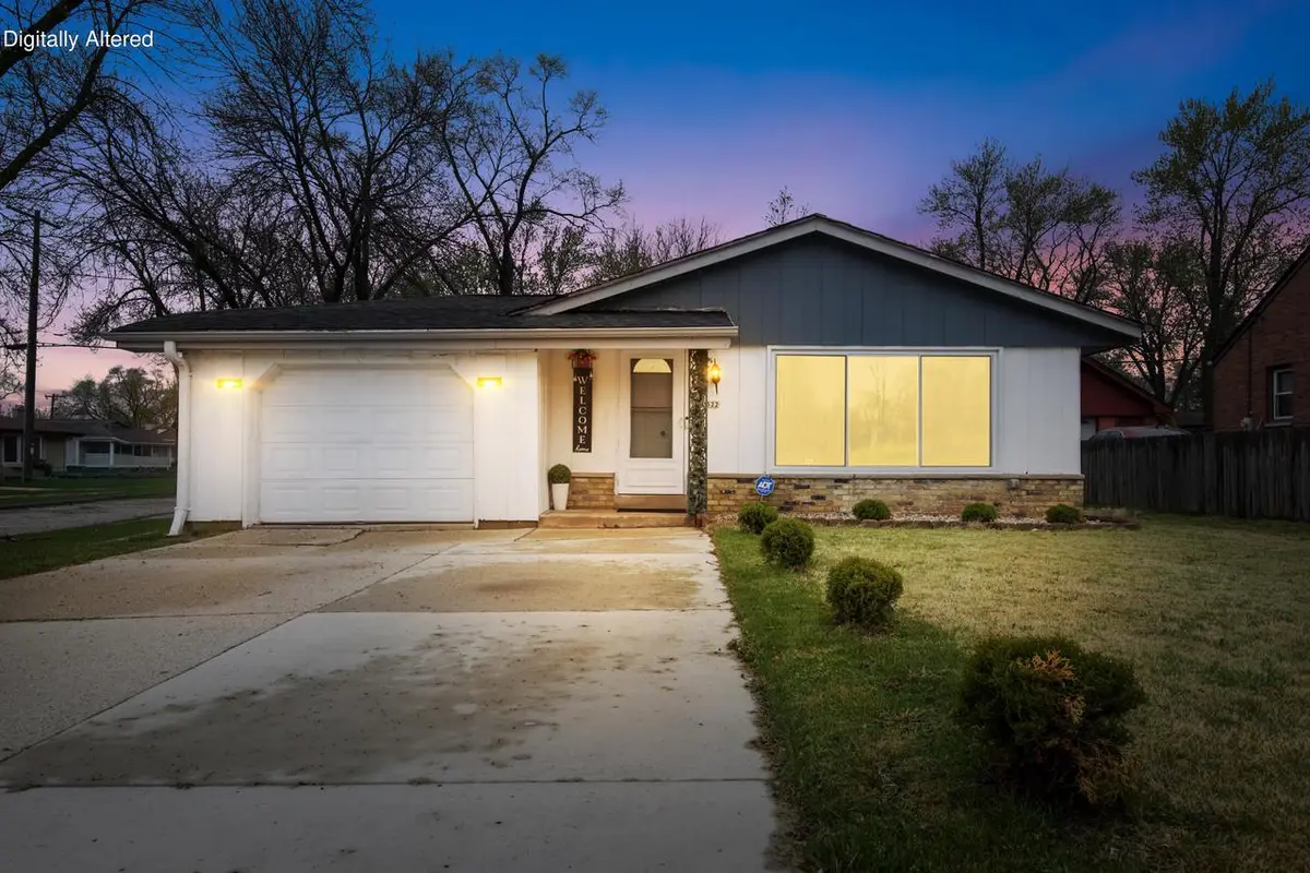 2522 College AVENUE, Milwaukee, WI 53221 - #1