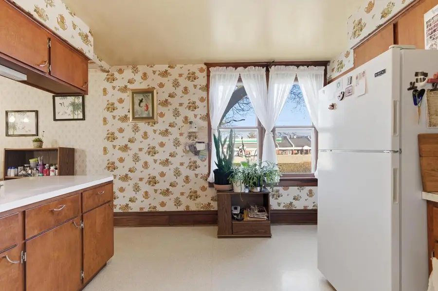 464 Rhine STREET, Elkhart Lake, WI 53020 - #2