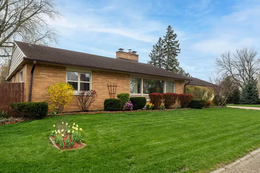 321 Lakecrest DRIVE, Racine, WI 53402 - #2