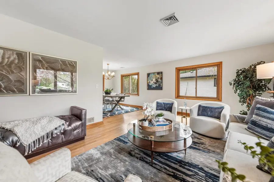8480 Indian Creek PARKWAY, Fox Point, WI 53217 - #2