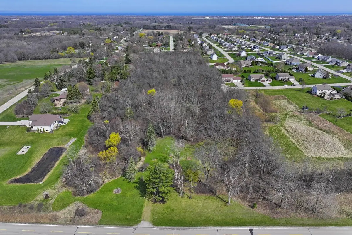 6130 NORTHWESTERN AVENUE, Racine, WI 53406 - #1