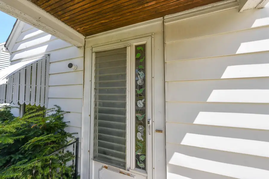 3716 19th STREET, Milwaukee, WI 53221 - #3