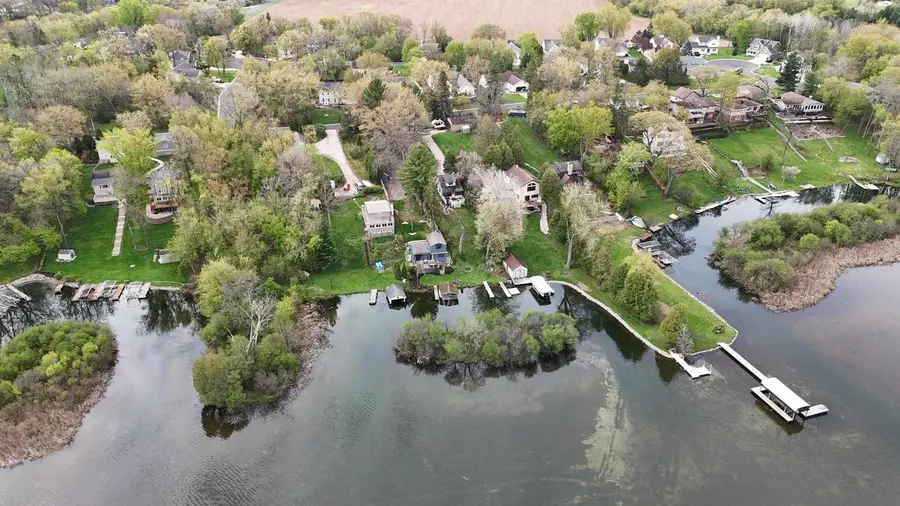W2186 Wilmers Grove ROAD, East Troy, WI 53120 - #3