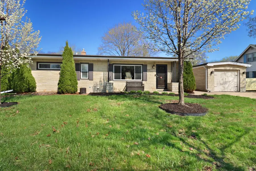 3182 Knoll BOULEVARD, Wauwatosa, WI 53222 - #2