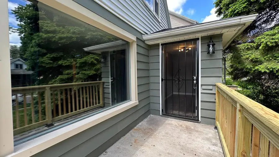 4951 36th STREET, Hartland, WI 53029 - #2