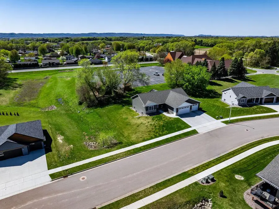 2720 Beyer ROAD, Onalaska, WI 54650 - #2