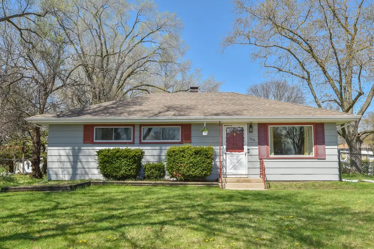 3200 Birchwood AVENUE, Milwaukee, WI 53221 - #1