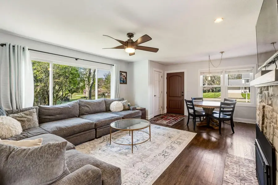 1430 Woodside LANE, Elm Grove, WI 53122 - #2