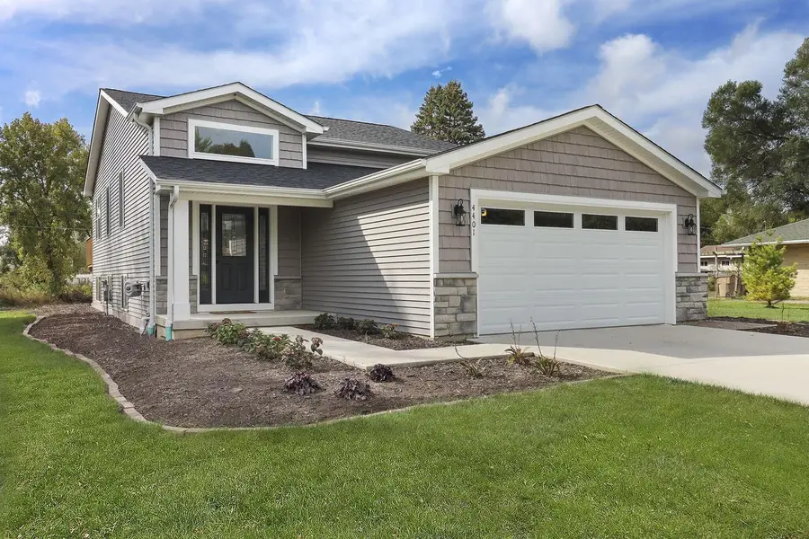 4401 122nd STREET, Pleasant Prairie, WI 53158 - #2