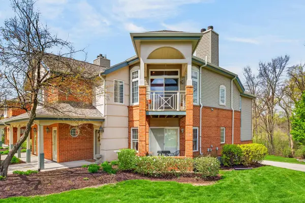 18950 Toldt Woods DRIVE #19, Brookfield, WI 53045