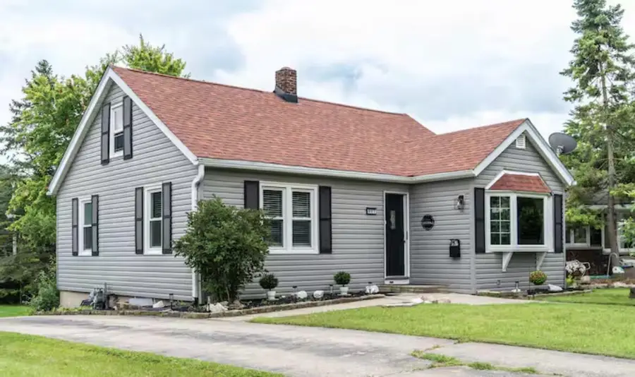927 Clover STREET, Lake Geneva, WI 53147 - #2